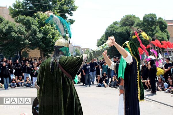 تجلی حماسه و وفاداری علمدار کربلا در اجرای عاشورایی گروه ستاره صبح