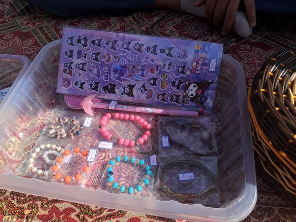 برپایی بازارچه دانش آموزی در دبیرستان شاهد هاجرشهرستان کاشمر