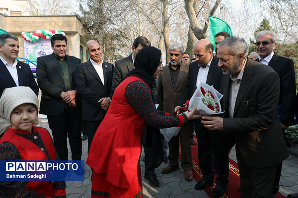 مراسم بدرقه تیم‌های ورزشی دانش‌آموزی به مسابقات ژیمنازیاد جهانی