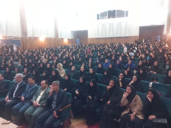 برگزاری ویژه برنامه نکوداشت مقام معلم در شهرستان کاشمر 