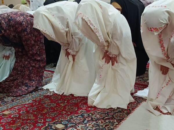اولین روز اعتکاف دانش‌آموزان در فاروج 