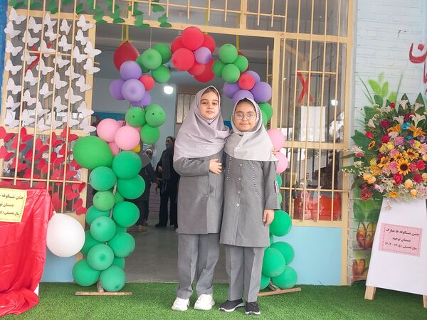 مراسم آغاز سال تحصیلی جدید در دبستان توحید 
