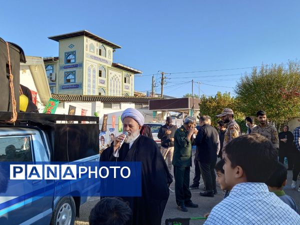 مراسم وداع شهید خوشنام در مدارس بهنمیر