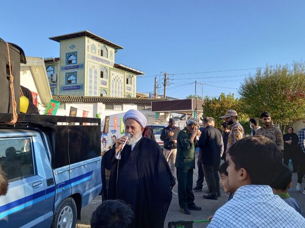مراسم وداع شهید خوشنام در مدارس بهنمیر