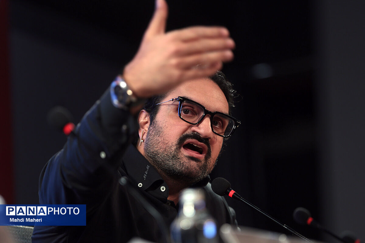 فیلم حاصل سه سال درگیری ذهنی با دوگانگی انسان معاصر است