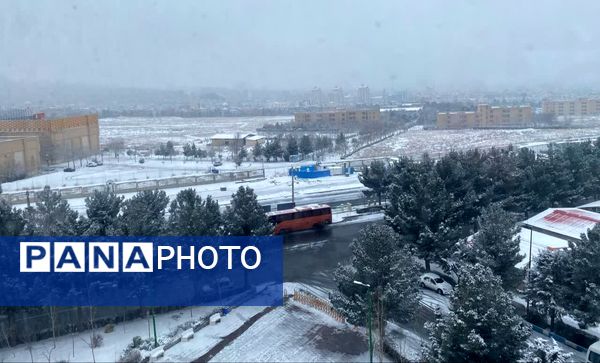 بارش برف در استان البرز 