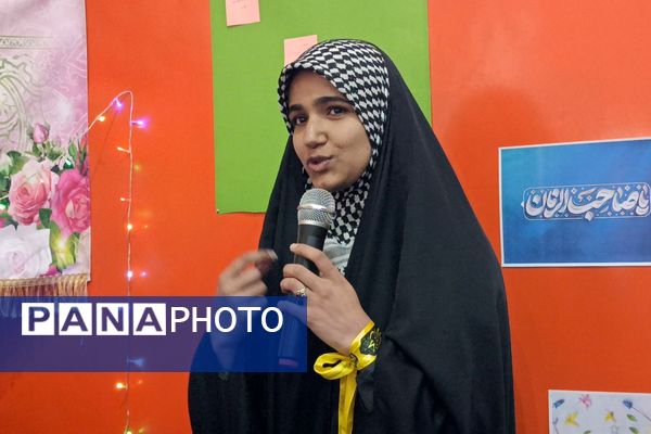 جشن یاوران انقلاب در دبیرستان محبی نیشابور 