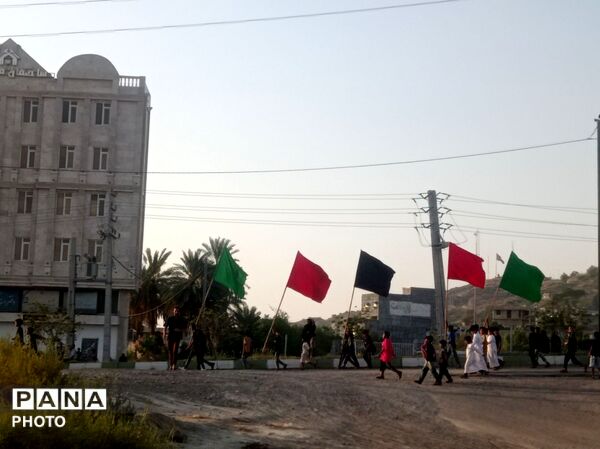 روایت حرکت کاروان عشق و وفاداری در میناب