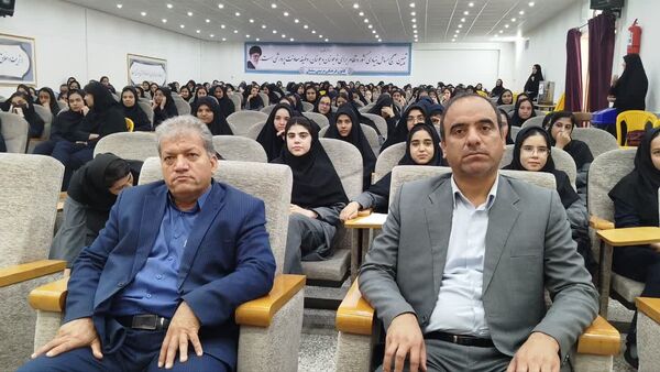 همایش راه روشن در شهرستان خلیل آباد 