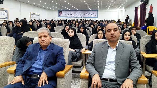 همایش راه روشن در شهرستان خلیل آباد 