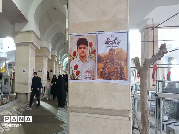 در فراق رهبر شهیدمان به میدان آمدیم 