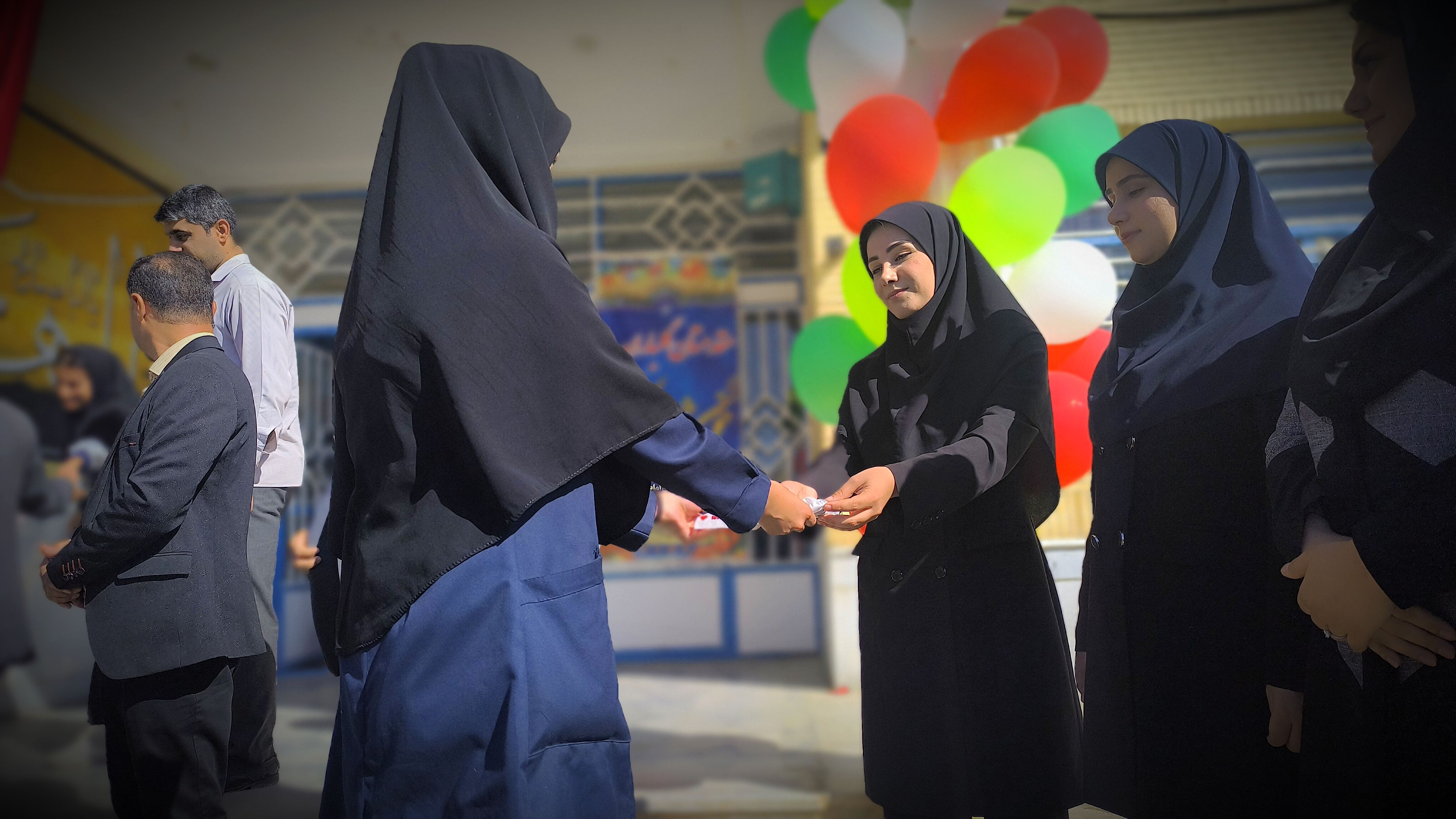 جشن روز دانش آموز در شبانه‌روزی امام حسین(ع)
