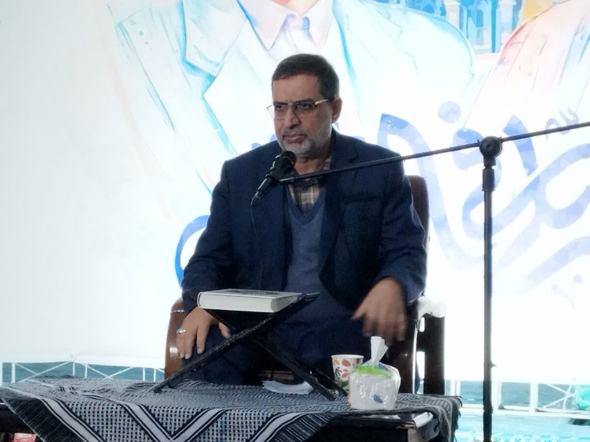 سالروز بزرگداشت شهادت سردار دل‌ها حاج قاسم سلیمانی در مسجد امام حسین ( ع) شهرستان فیروزکوه