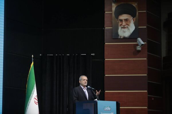آیین نهضت توسعه عدالت در فضای آموزشی با مشارکت مردم در مشهد