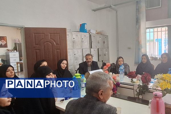 برگزاری جلسات هماهنگی با شبکه بهداشت شهرستان ری در راستای طرح ملی نماد