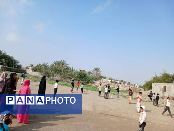 بازی‌‌‌های بومی و محلی در روستای میرعوضی شهر شمیل بندرعباس 