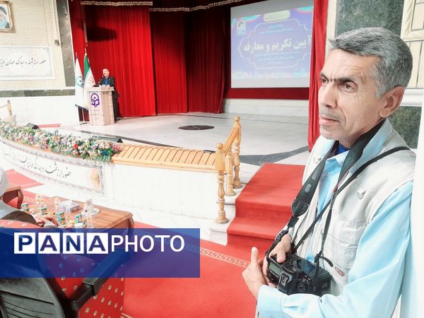 آیین تکریم و معارفه روسای قدیم و جدید دانشگاه فرهنگیان استان بوشهر