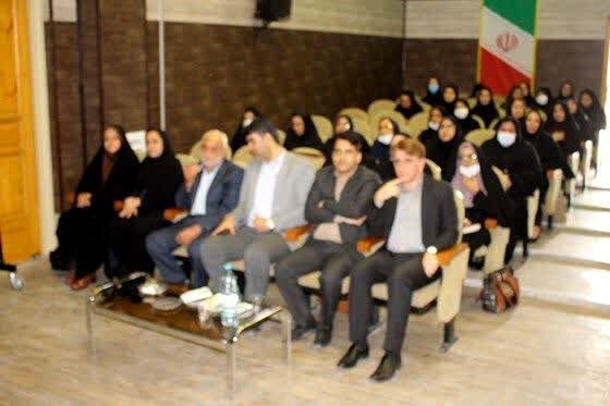 نشست مدیران مدارس منطقه شبانکاره با حضور مدیرکل آموزش و پرورش استان بوشهر