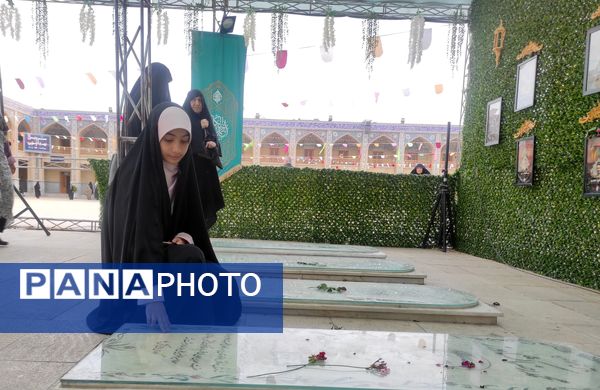 شادپیمایی بزرگداشت حضرت شاهچراغ(ع)