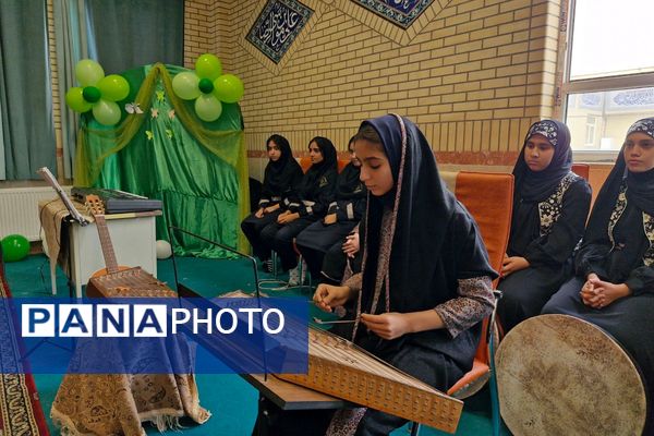 افتتاحیه مسابقات فرهنگی‌هنری «امید فردا» در مدرسه شاهد منتصرین ورامین