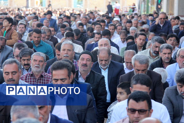 اقامه نماز عید سعید فطر  در شهر یزد