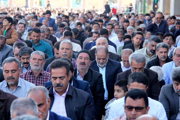 اقامه نماز عید سعید فطر  در شهر یزد