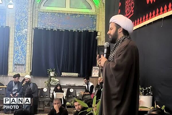 همایش «احلی من العسل» در حسینیه حیدر زرقان