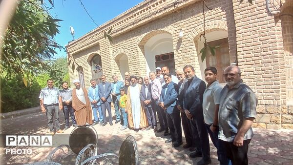 آیین کلنگ‌زنی مدرسه سه‌کلاسه «رجبعلی معصومی ۶» در احمدآباد خزاعی 