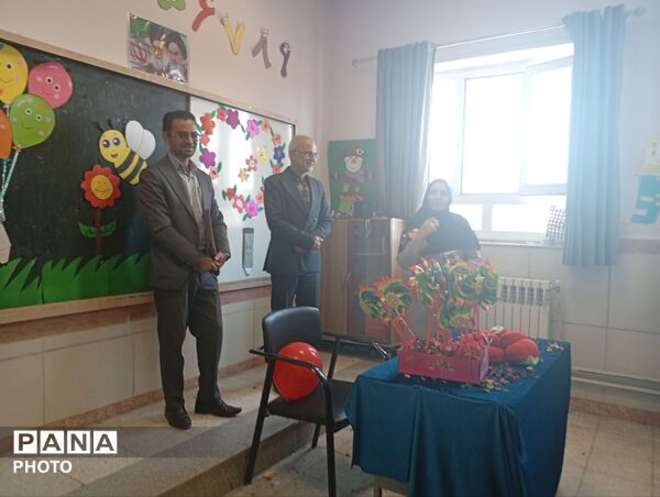 برگزاری جشن شکوفه ها در آموزشگاه بنیاد برکت