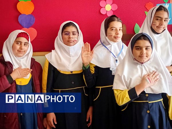 زنگ انقلاب در دبستان مهرعلی نادیپور، طنین‌انداز شد