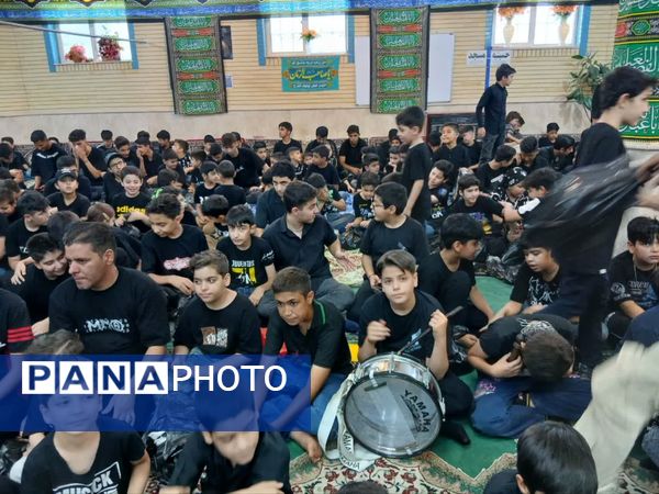 مراسم احلی من العسل در خوانسار