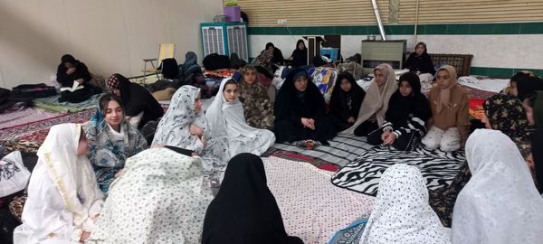 دروازه‌های آسمان بر معتکفین روز اول گشوده شد