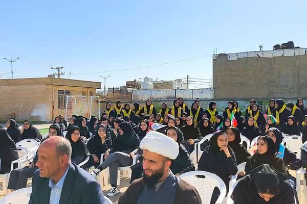 جشن مهر ایثار و نماز و بازگشایی مدارس یک مهر در دبیرستان هیأت امنایی فرهیختگان