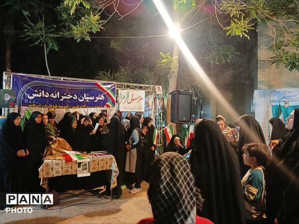 حضور پرشور دانش‌آموزان در موکب نوجوان مبارز
