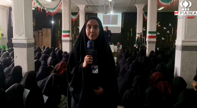 انس و ارادت دانش‌آموزان دبیرستان سید احمد فاتحی قم نسبت به شهدا 