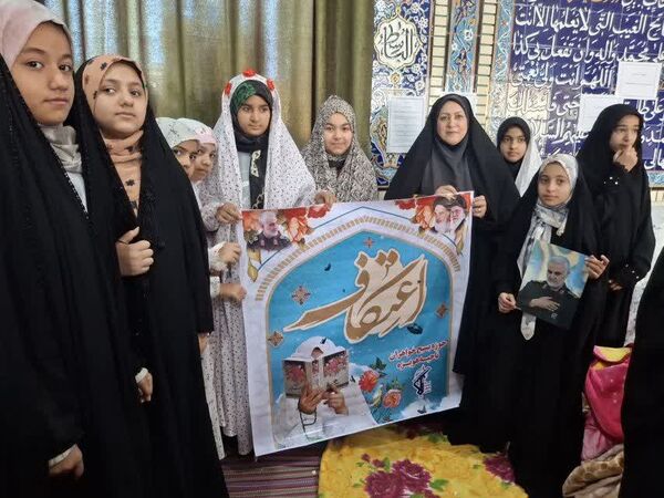 ثبت خاطرات شیرین در اعتکاف دانش‌آموزی