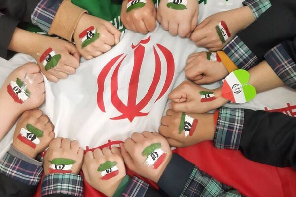 حضور پرشور دانش آموزان ناحیه دو شهرری در برنامه‌های متنوع دهه فجر و جشن انقلاب