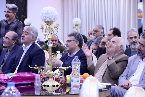 آیین تجلیل از گنجینه‌های آینده‌سازِ آموزش و پرورش شهرستان اسلامشهر