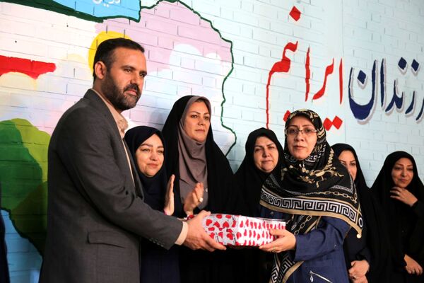 جشنواره مادر و دختری در دبستان زینبیه تبریز