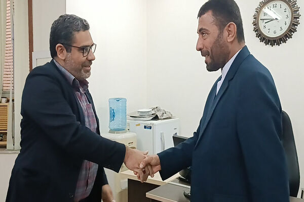 دیدار مدیرکل آموزش و پرورش استان بوشهر با همکاران و مسئولان به مناسبت عید نوروز