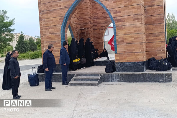 اعزام دانش‌آموزان و دانشجویان بجنوردی به مشهد برای حضور در آیین تشییع پیکر رهبر شهید
