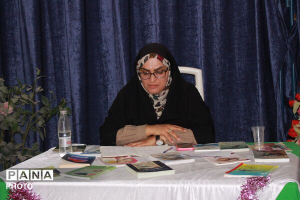 برپایی نماز عبادی و سیاسی جمعه نظرآباد 