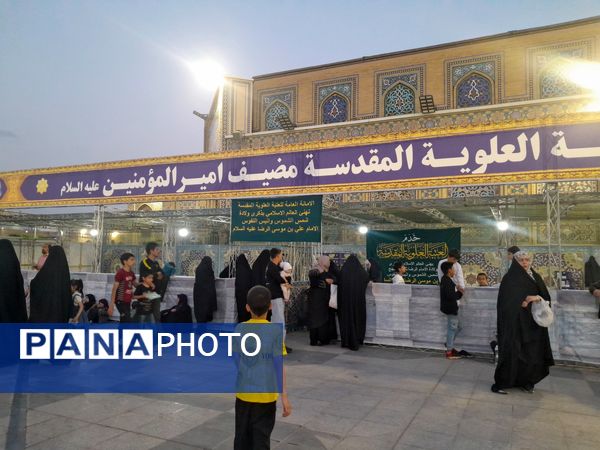 شب میلاد امام هشتم شعیان در حرم مطهر رضوی