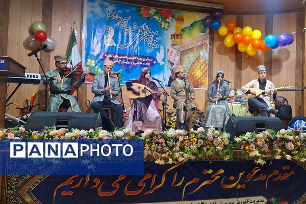 جشن میلاد امیرالمؤمنین (ع) در کانون فرهنگی و تربیتی حضرت زینب (س)