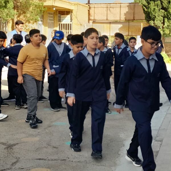 آیین بازگشایی سال تحصیلی جدید در دبستان ایثار تفت