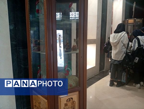 بازدید دانش‌آموزان پایه نهم سروقد از باغ موزه مشهد