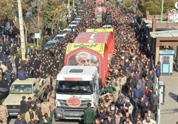تشیع پیکرهای مطهر شهدای گمنام در گلستان شهدای اصفهان