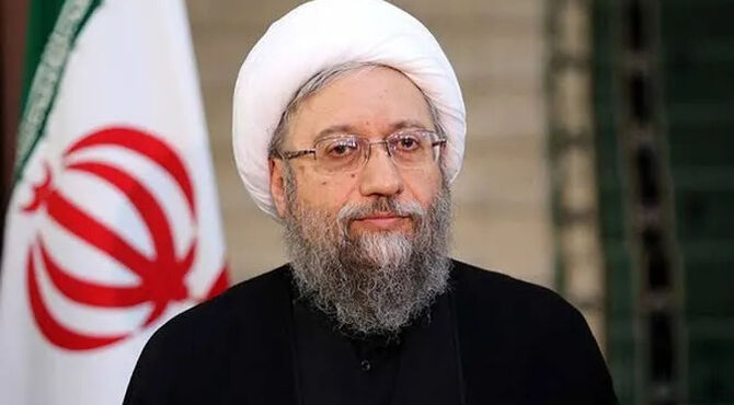 دعوت آیت‌الله آملی لاریجانی از ملت‌ها برای بدرقه آقای شهید ایران