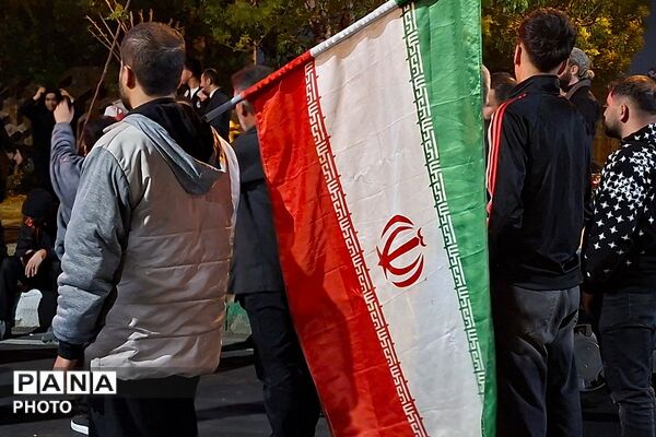سی شب کنار هم در تجمعات خونخواهی رهبر شهید
