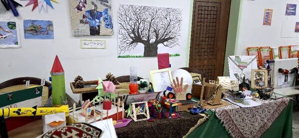 خلاقیت هنری و فرهنگی دبستان شهید فکوری در «هفته ماها»